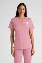 Load image into Gallery viewer, Pampa-Emp-024 - Butter-Soft STRETCH Women&#39;s 4-Pocket V-Neck Scrub Top