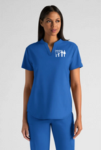 Load image into Gallery viewer, Pampa-Emp-027 - Butter-Soft STRETCH FLXTEK Women&#39;s 2-Pocket Oversized Henley Scrub Top